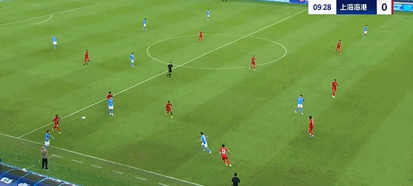 开云体育中国官方网站-中超半场：李宁抽射破门，蒯纪闻失良机，上海海港暂0-1深圳新鹏城