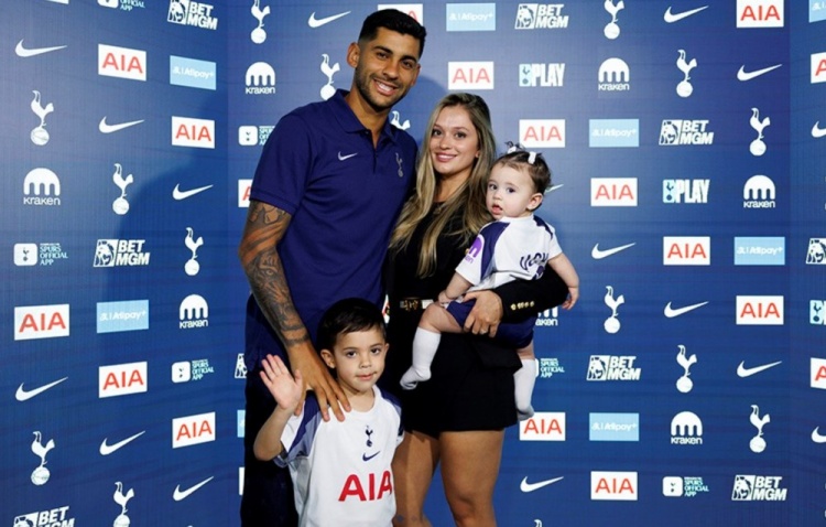 开云官网-罗梅罗：过去两周非常特别，被任命队长又签了新合同我很开心