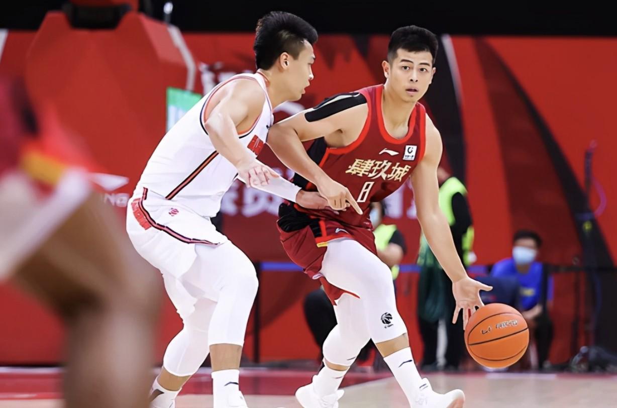 开云体育官方下载-方硕：几年前开玩笑让赵睿加盟北京队，没想到真的实现了