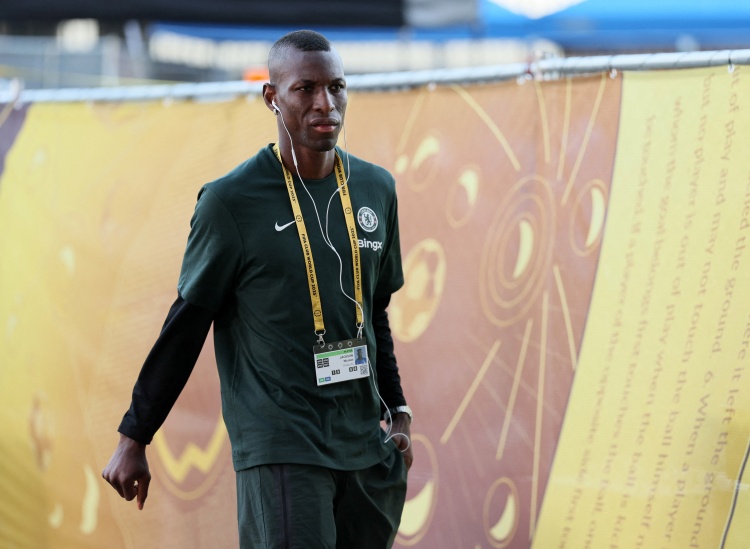 记者：孔帕尼计划让杰克逊担任多个进攻角色，展现战术灵活性