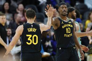 开云体育-勇士VS鹈鹕首发：库里缺阵两场后复出 搭档波杰姆巴特勒穆迪追梦